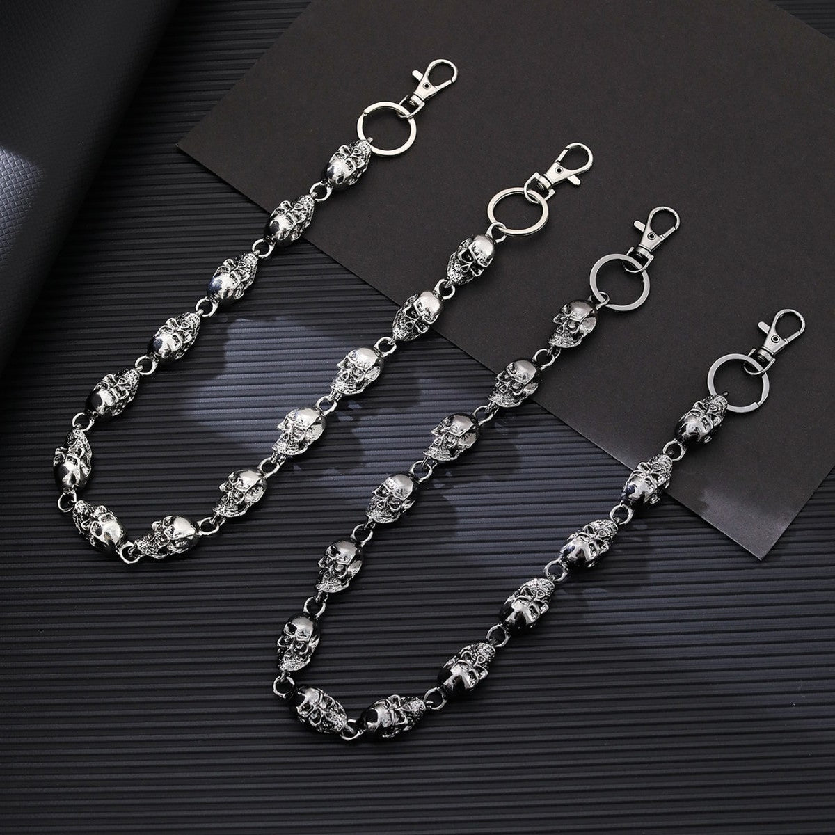 Skull Pocket Chain ic1009